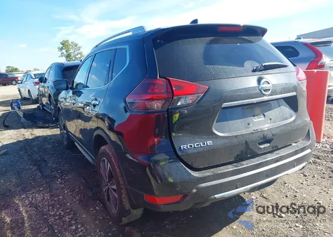 2019 Nissan Rogue Sv z USA, uszkodzony, nr VIN JN8AT2MT8KW251140